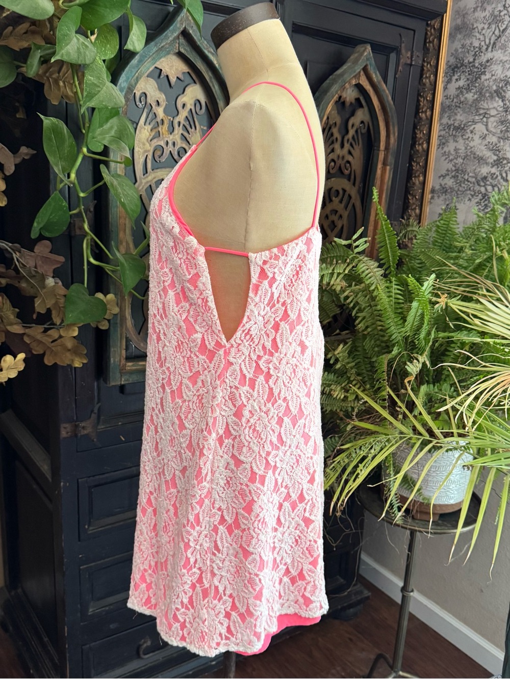 Anthropologie Lace Overlay Mini Dress 80s Inspired Party Barbiecore - Picture 8 of 15